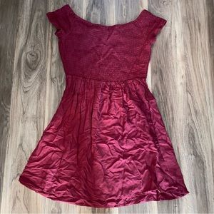 MOSSIMO SUPPLY CO—Burgundy Off the Shoulder Summer Dress